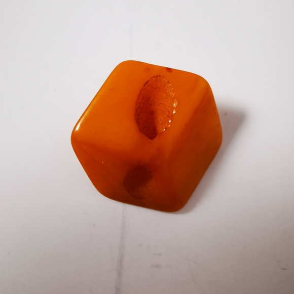 Vintage Two Dimensional Abstract Cube Lucite Buttons Lot of Seven - Picture 15 of 16